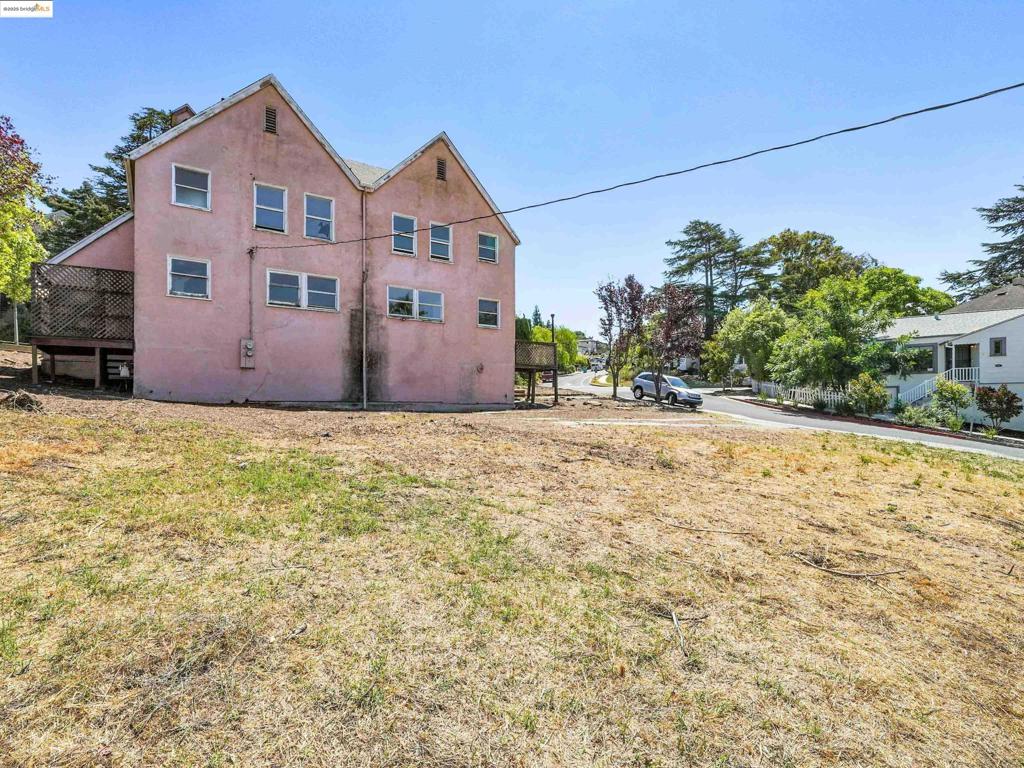 Properties 1 101 B St