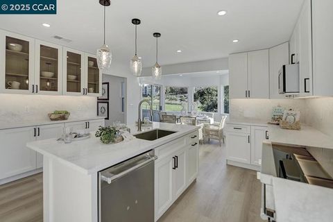 Photo of 618 Terra California Dr Dr #3, Walnut Creek, CA 94595 (MLS # 41116474)