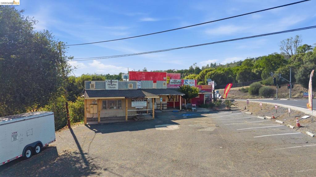 13613 Tuolumne Rd