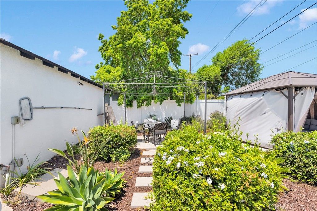 listing image 130720169540749084071