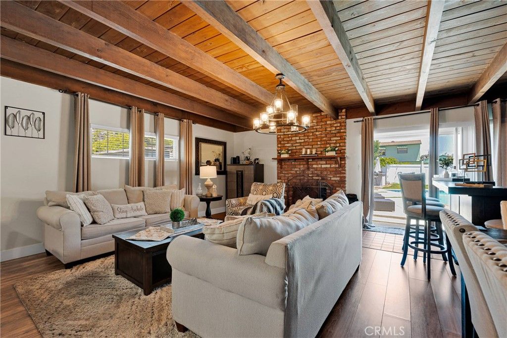 listing image 130727353191374636625