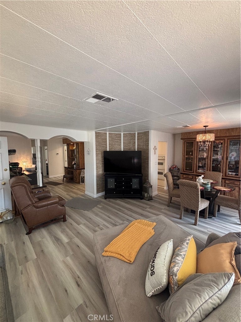 27601 Sun City Blvd 77