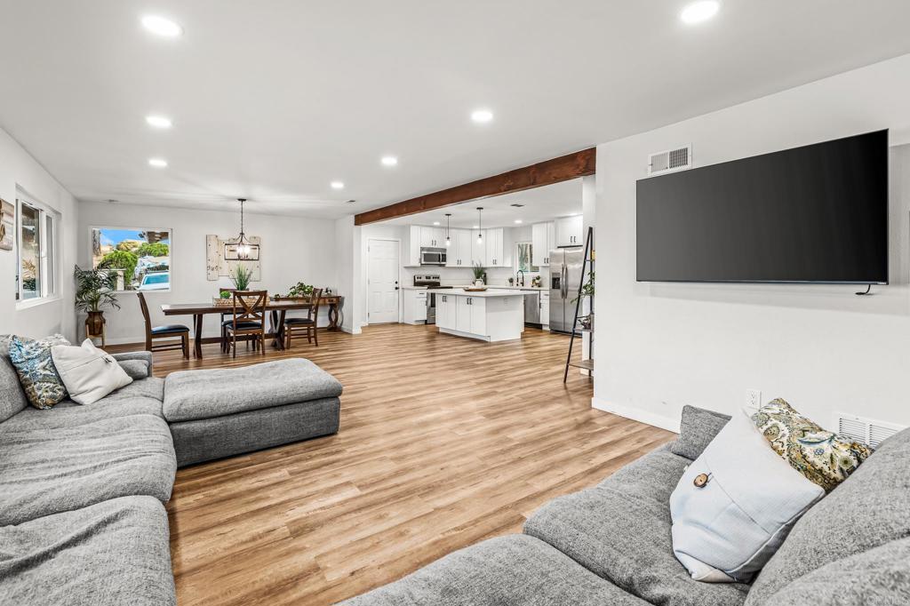 10906 Serena Lane