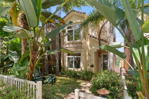 Photo of 3953 Sequoia St ST, San Diego, CA 92109 (MLS # 260015066SD)