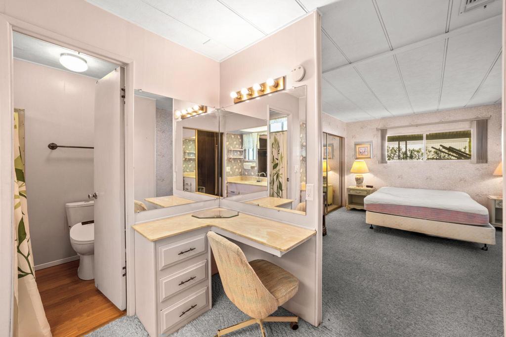 Not Applicable-1 - Manufactured In Park