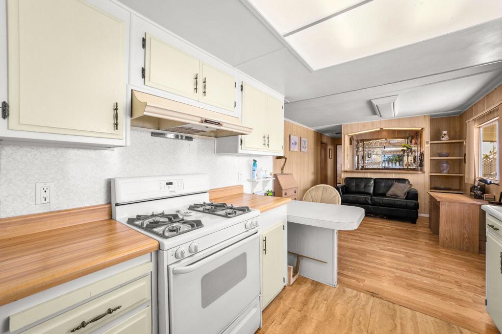 Not Applicable-1 - Manufactured In Park