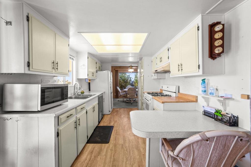 Not Applicable-1 - Manufactured In Park