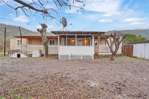 Photo of 4012 Jeannie Ln, Kelseyville, CA 95451 (MLS # LC25279461)