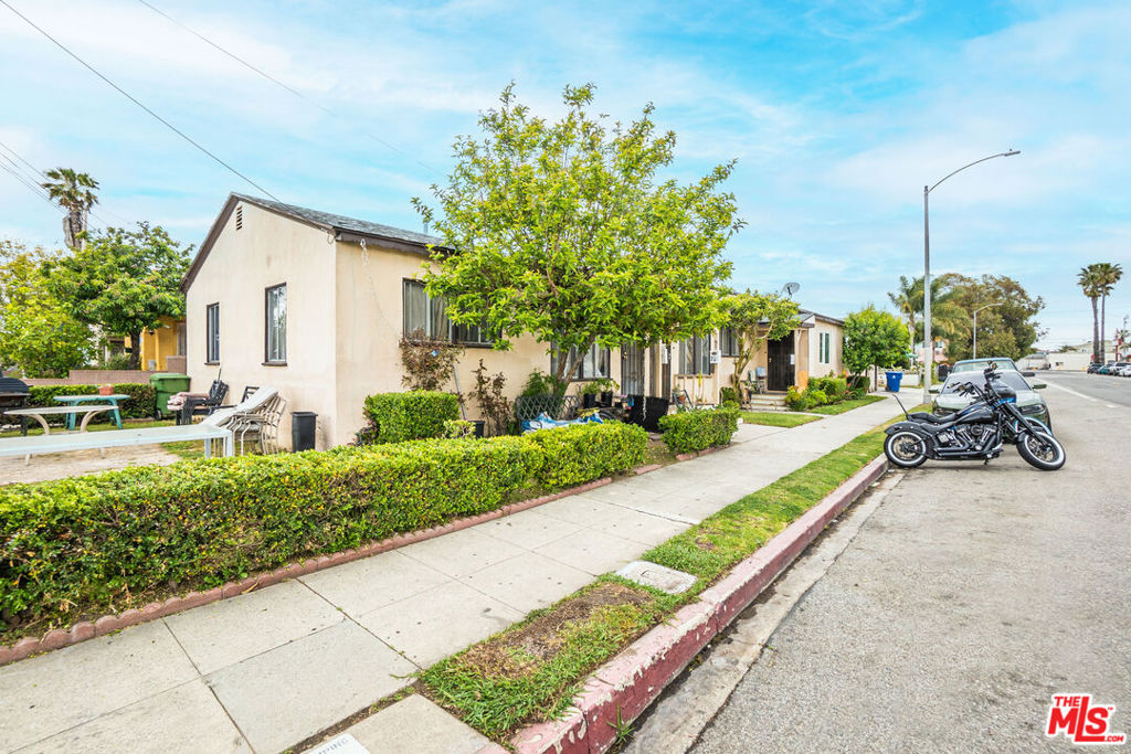 705 Mcdonald Avenue
