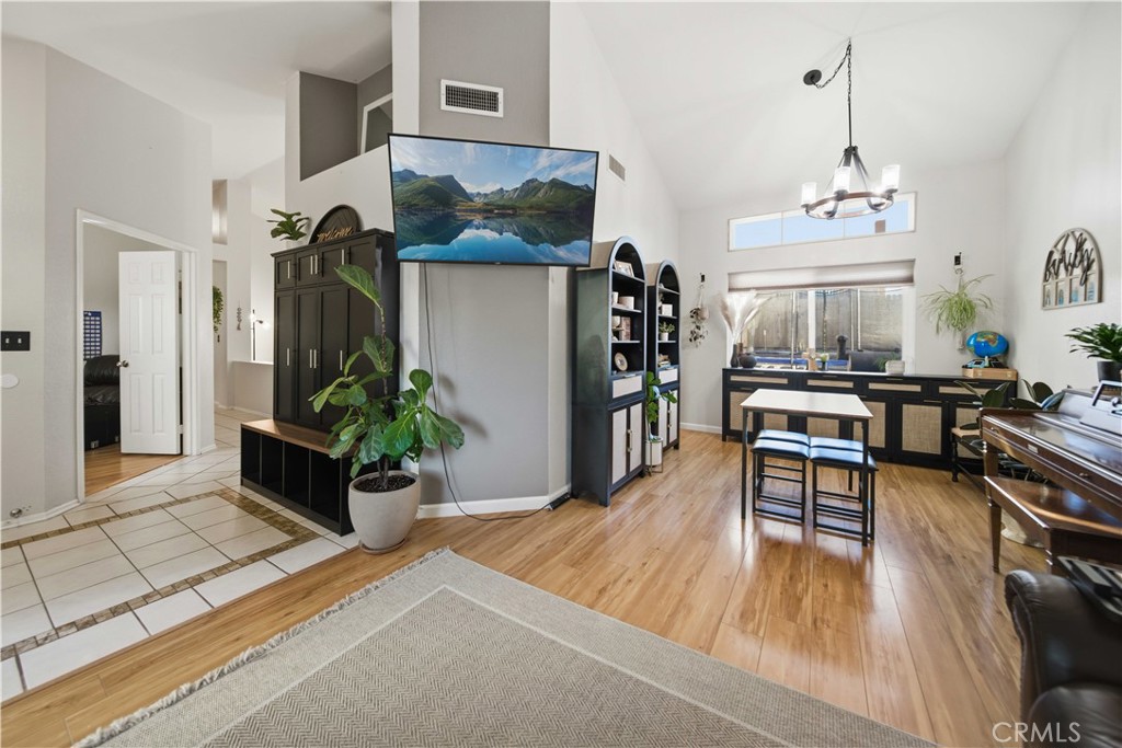 2758 Sandstone Court