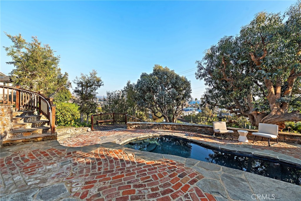 Kings Road (KGRD) - Residential