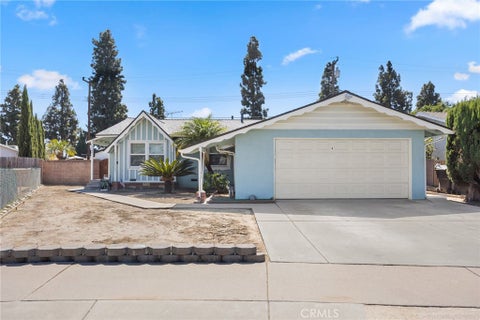 Photo of 3544 Monica Avenue, Long Beach, CA 90808 (MLS # OC26211754)