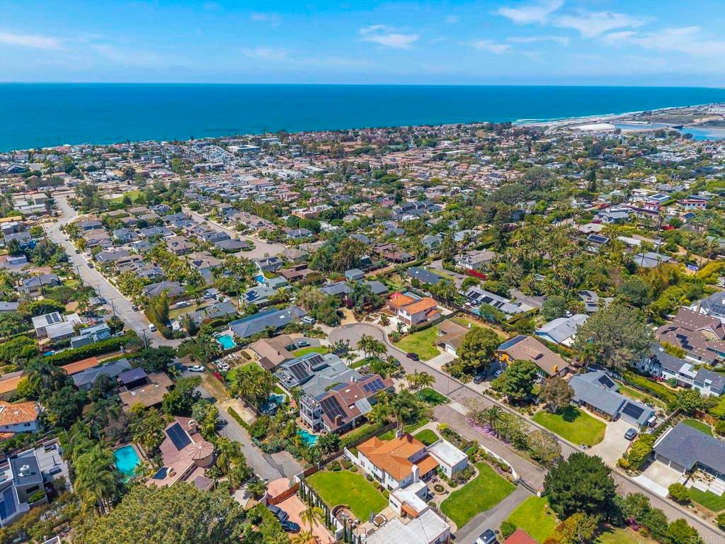 Photo of 365 Shore View Lane, Encinitas, CA 92024 (MLS # NDP2603753)