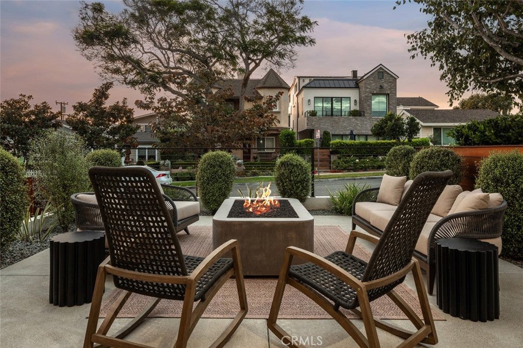 716 Orchid Avenue, Corona Del Mar CA 92625 - Photo 6