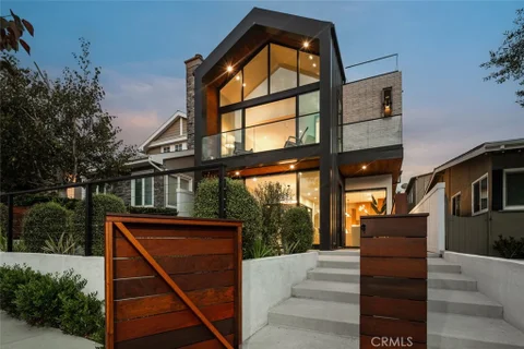 MLS: NP26194776