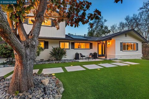 Photo of 1816 1816 Meadow Ln Ln, Walnut Creek, CA 94595 (MLS # 41125902)