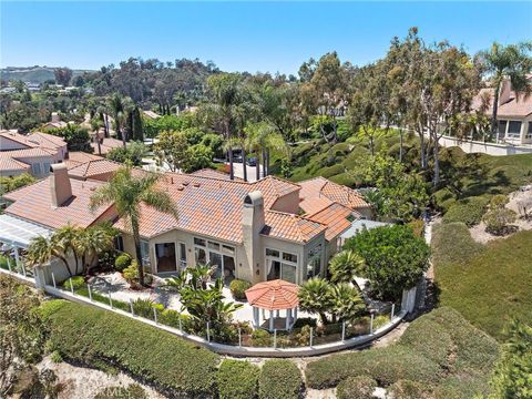 48 Siena Laguna Niguel CA 92677