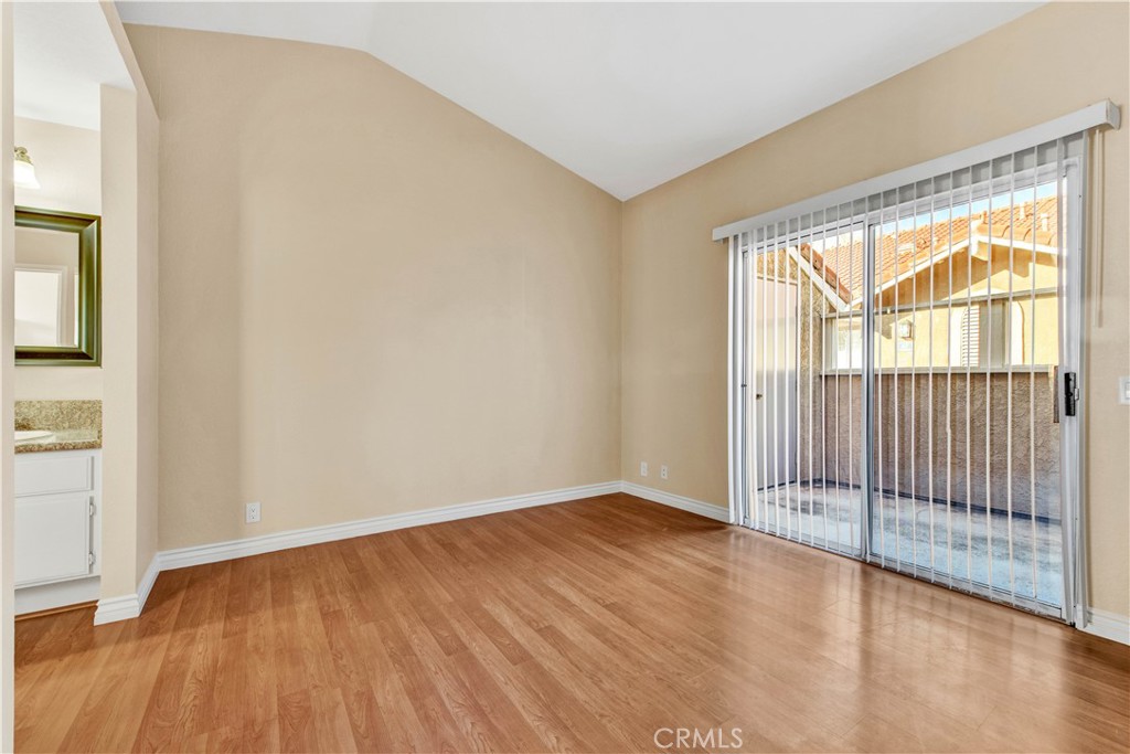 Mission Courts (R1) (MC) - Residential Lease