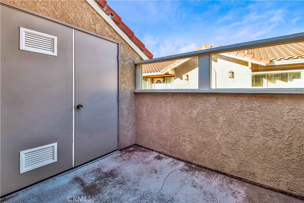 Mission Courts (R1) (MC) - Residential Lease