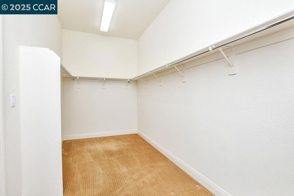 TRILOGY VINEYARDS - Residential