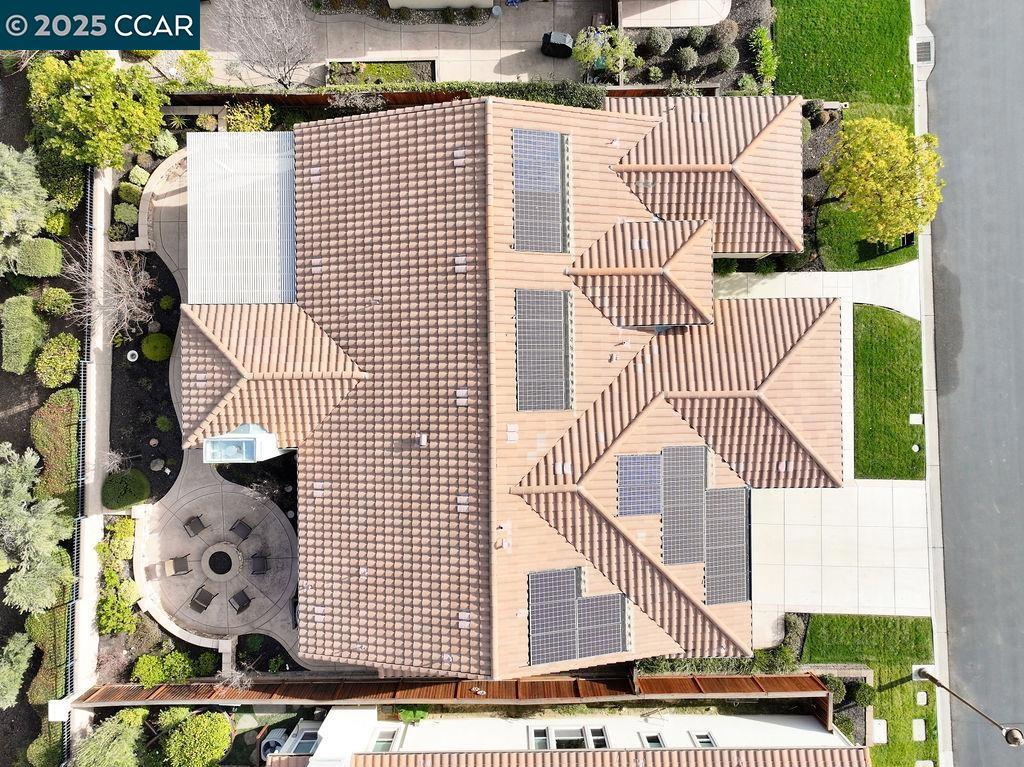 TRILOGY VINEYARDS - Residential