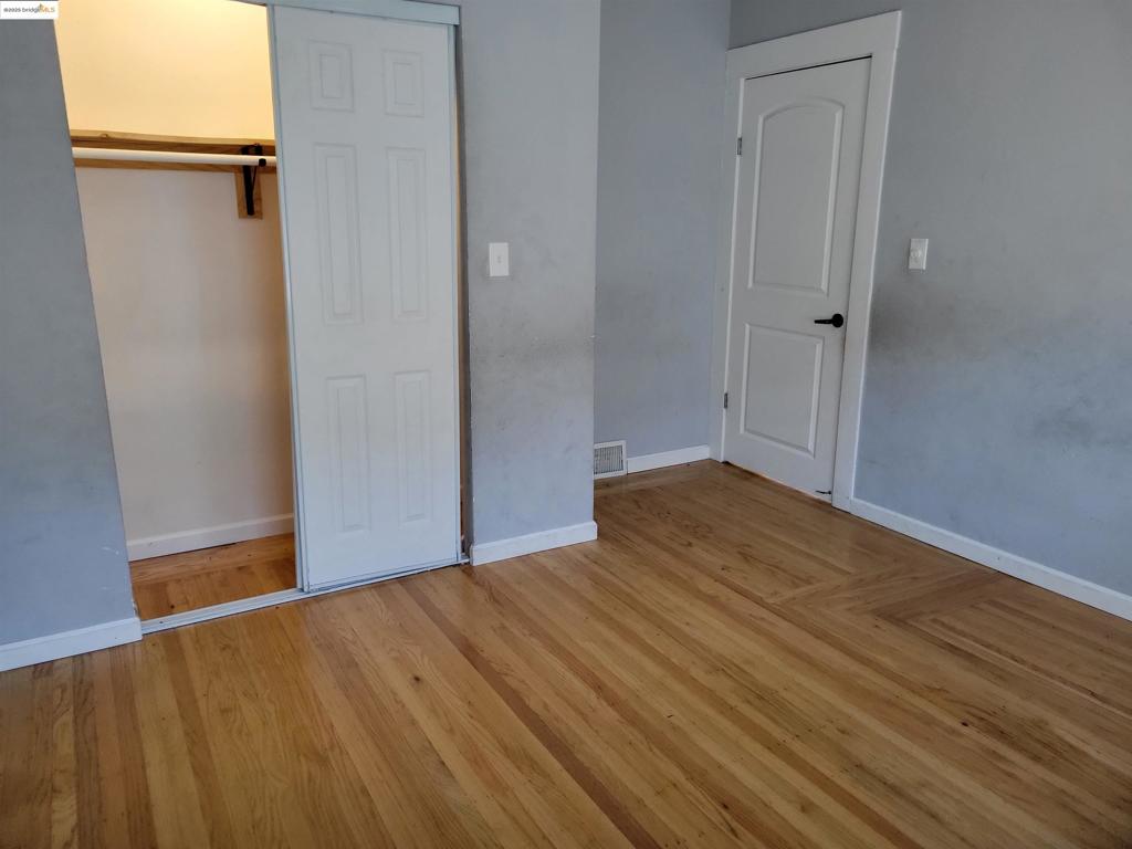 FRUITVALE - Residential