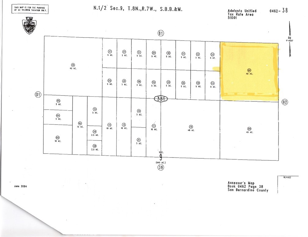 40 acers of prime desert land for a retreat for a weekender who would like to camp and bring the toys and relax
Latitude 34.805158 Longitude -117.616429