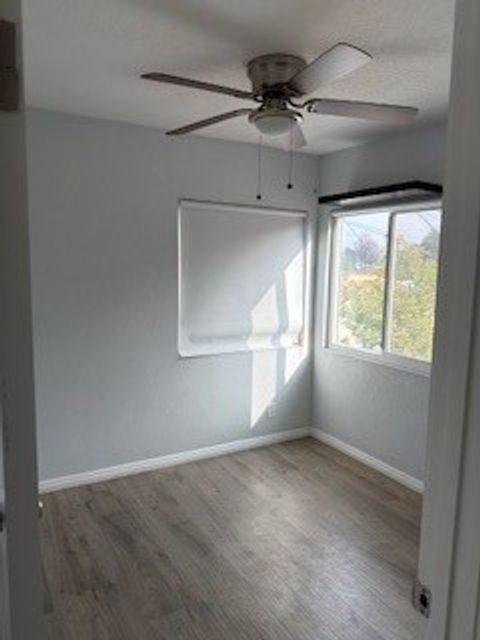 6657 Loveland Bell Gardens CA 90201