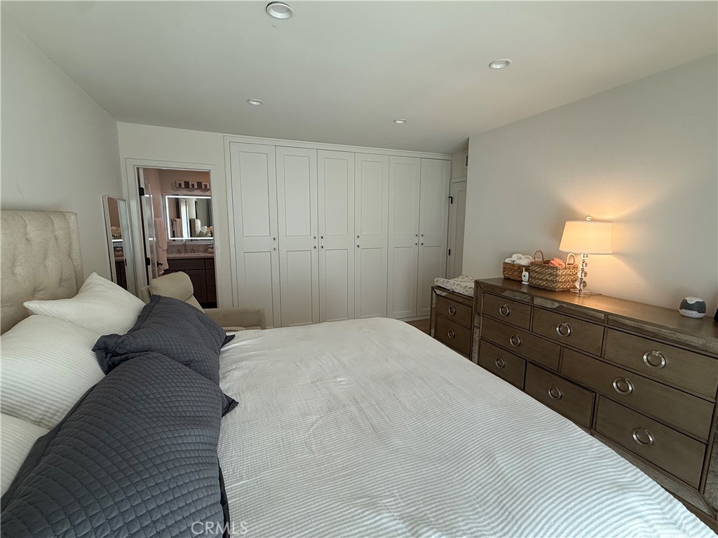 Laguna Village (LV) - Residential