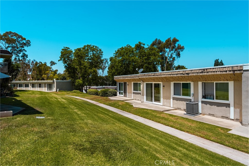 Laguna Village (LV) - Residential