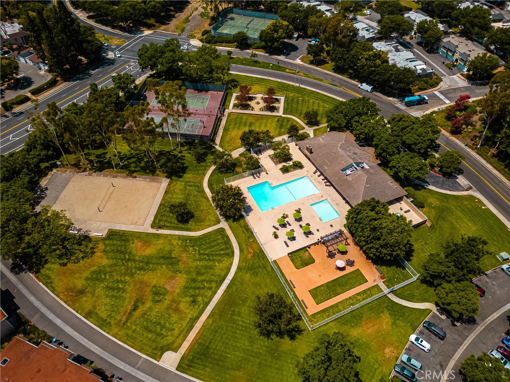 Laguna Village (LV) - Residential