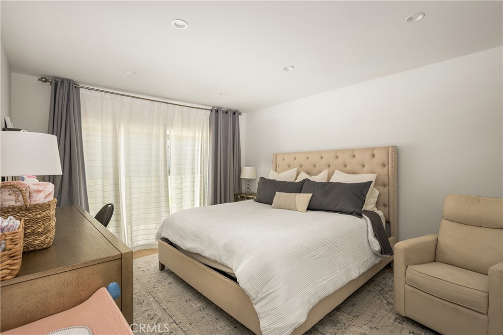 Laguna Village (LV) - Residential