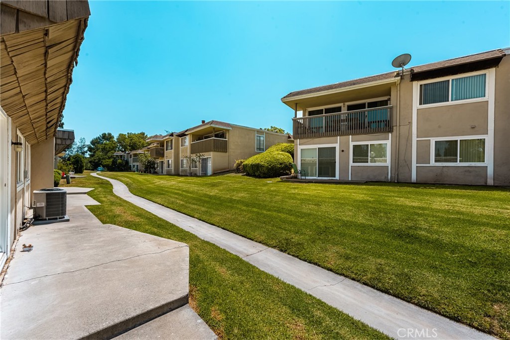 Laguna Village (LV) - Residential