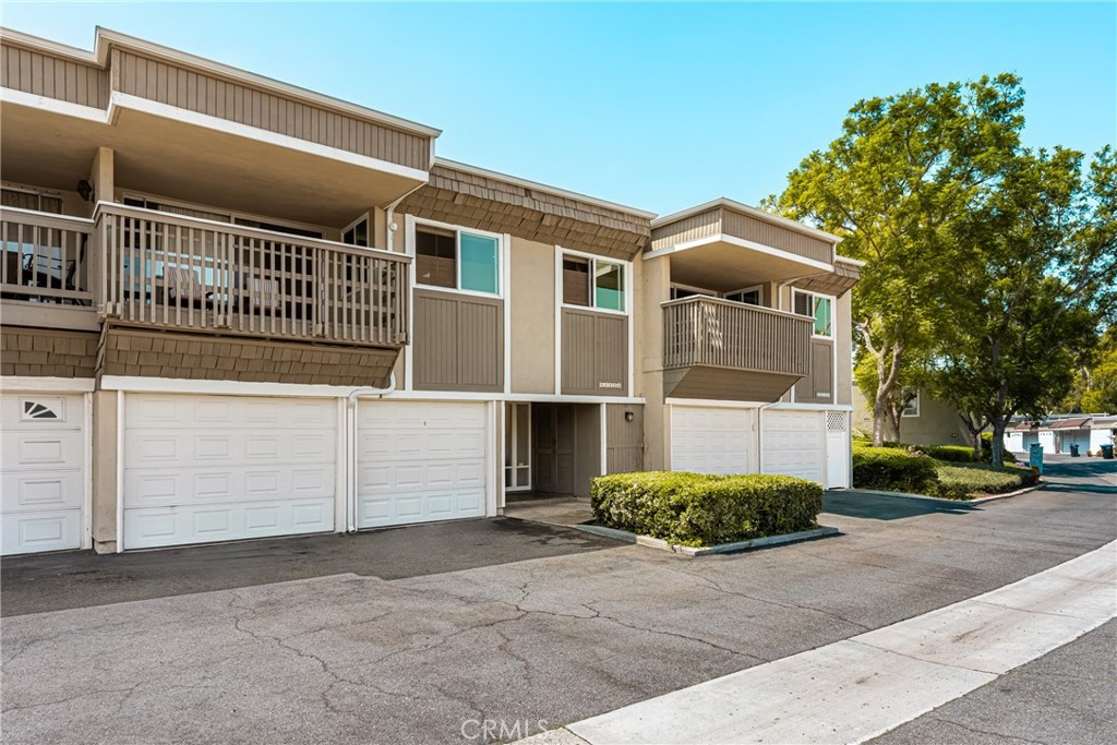 Laguna Village (LV) - Residential