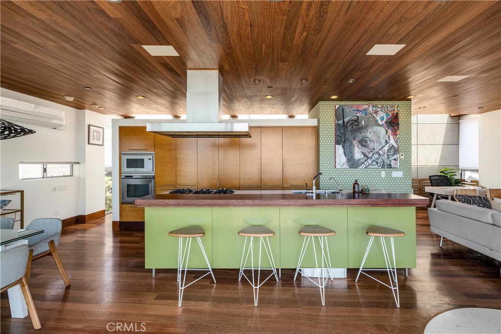 217 9th Street