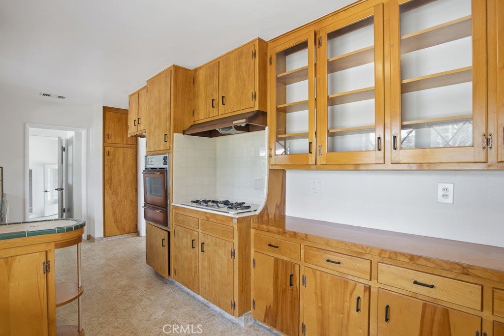 11817 Peach Tree Circle