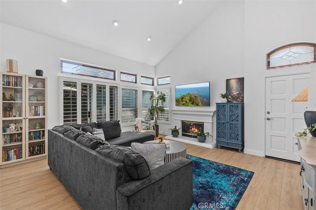 21121 Cancun, Mission Viejo CA 92692