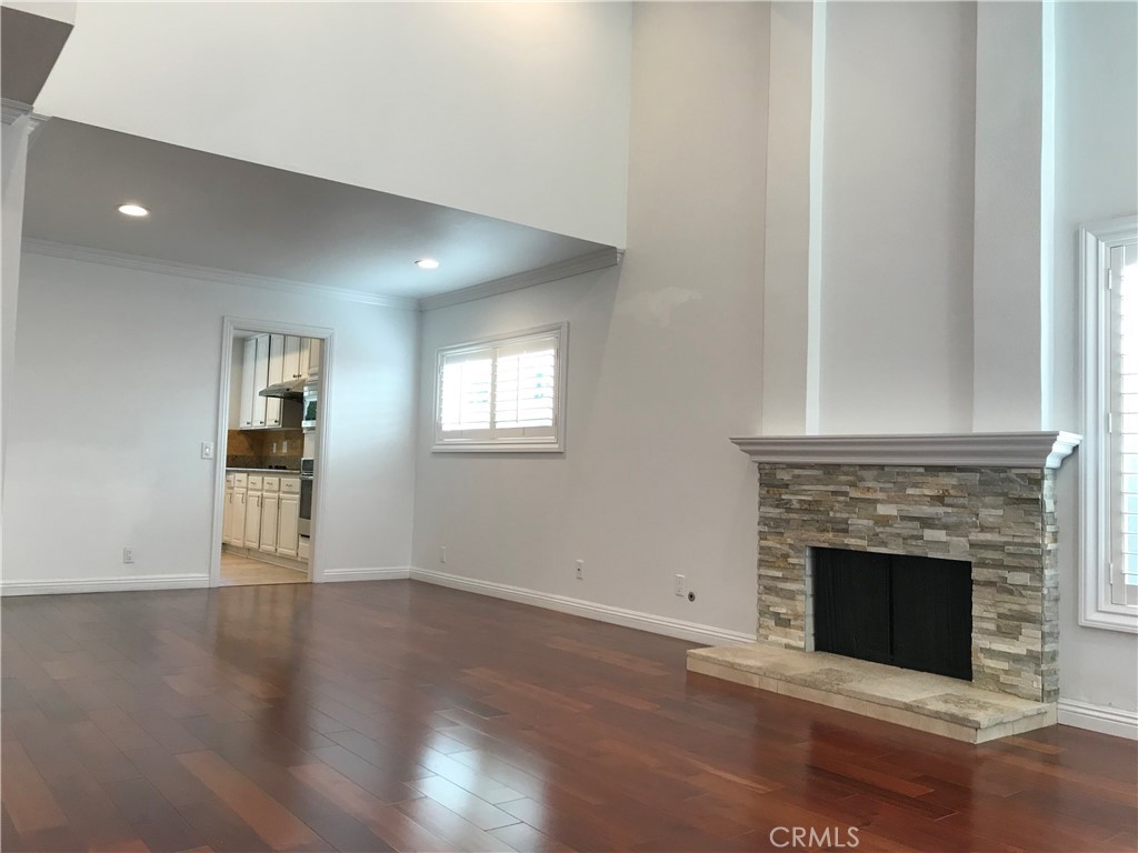 Woodcrest (WT) - Residential Lease
