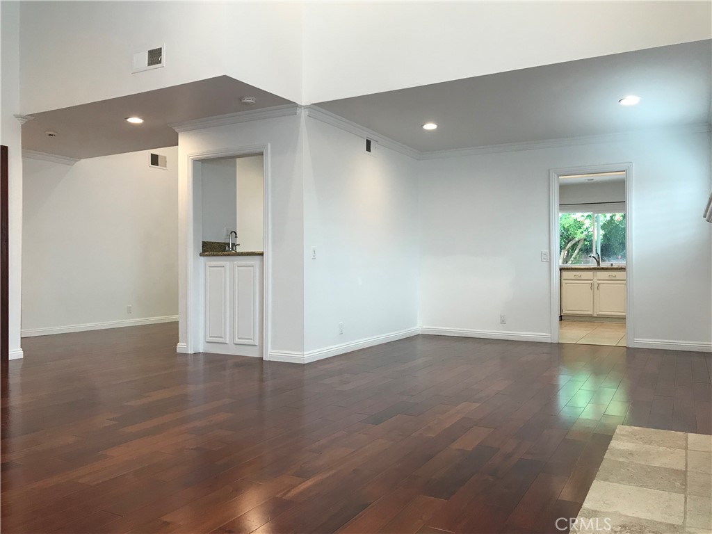 Woodcrest (WT) - Residential Lease