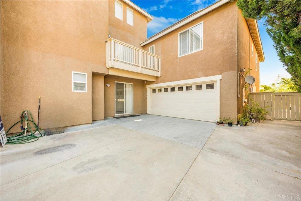 44364 Kingston Drive