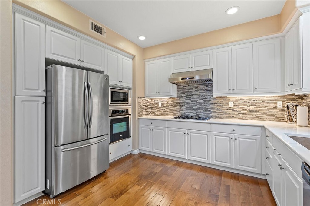 15561 Jasmine Place