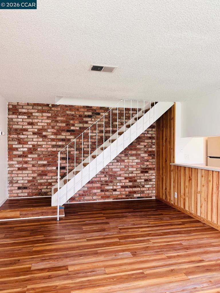 2409 Lemontree Ct 3