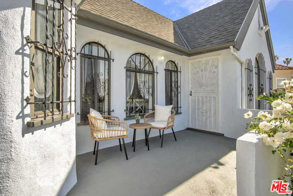 1728 W 81st Street