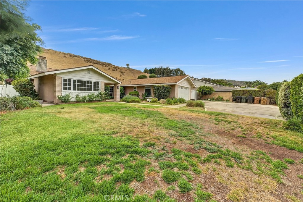 125 Lilac Lane