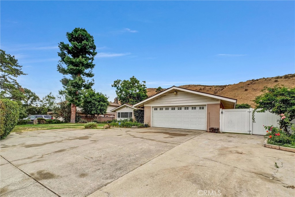 125 Lilac Lane