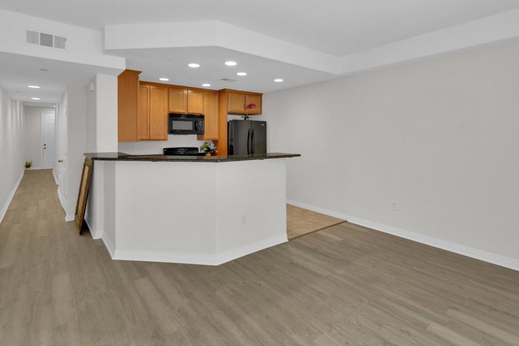 842 Tarragon Lane 1203