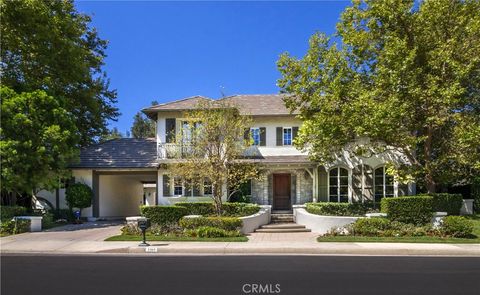 Photo of 3365 Paseo Del Sol, Calabasas, CA 91302 (MLS # SR26061538)