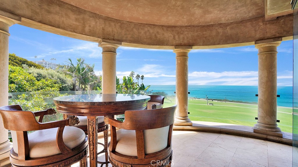 Ritz Cove (RC) - Residential