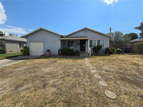 Photo of 3766 Lofton Place, Riverside, CA 92501 (MLS # IV25192134) Photo of 3766 Lofton Place, Riverside, CA 92501 (MLS # IV25192134)