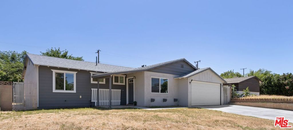 350 E Avenue R11